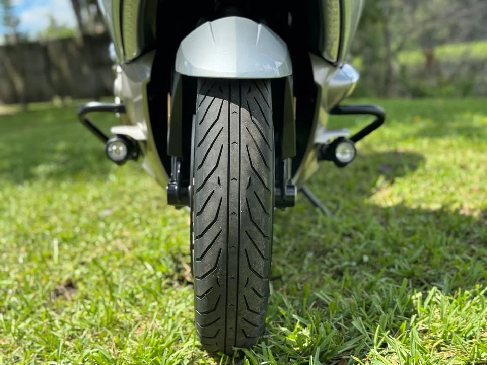2016 BMW K1600 - Image 8 of 10