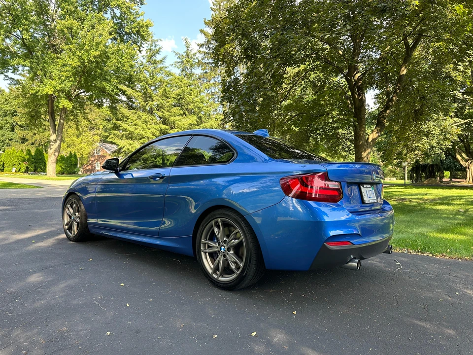 2016 BMW F22/F23 M235i & M240i - Image 19 of 31
