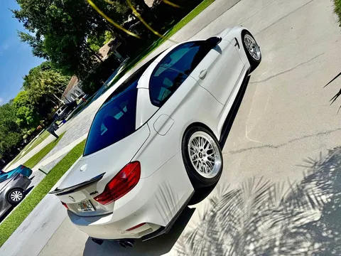 2016 BMW M4 Convertible 2D