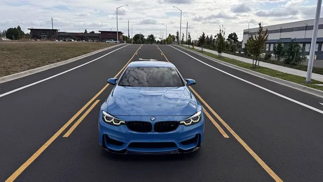2016 BMW M4 Convertible 2D