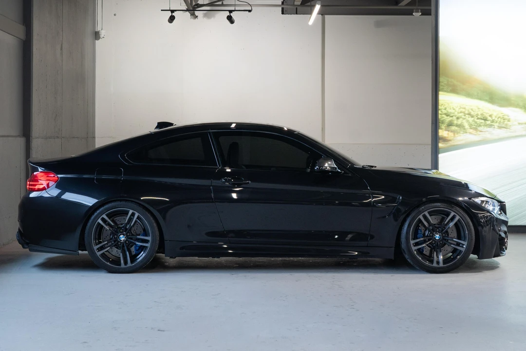 2016 BMW F82/F83 M4 - Image 3 of 31