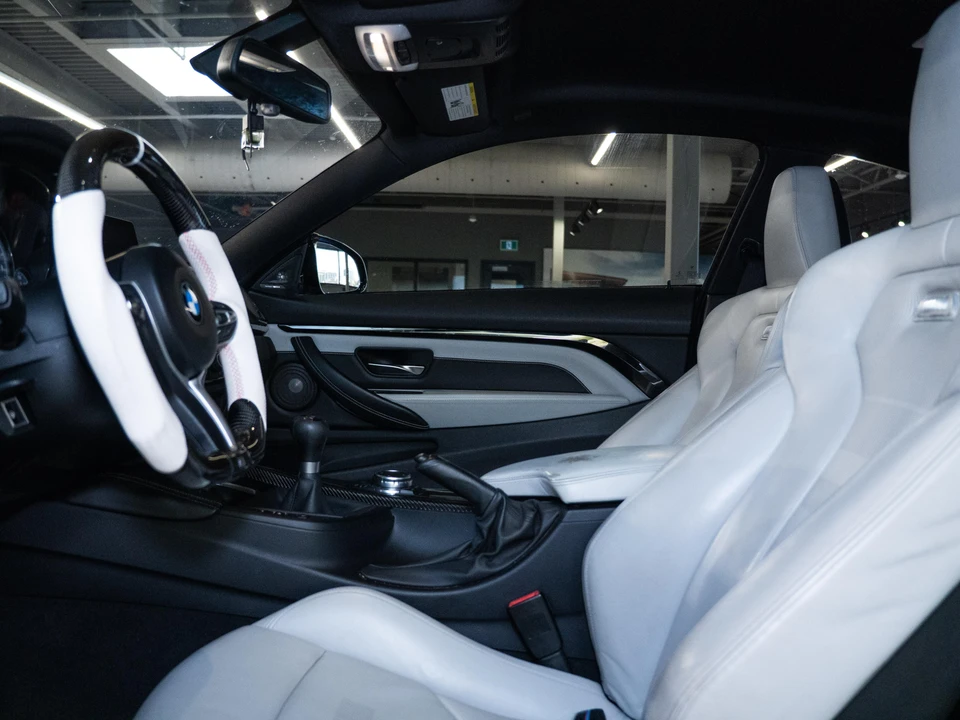 2016 BMW F82/F83 M4 - Image 28 of 31