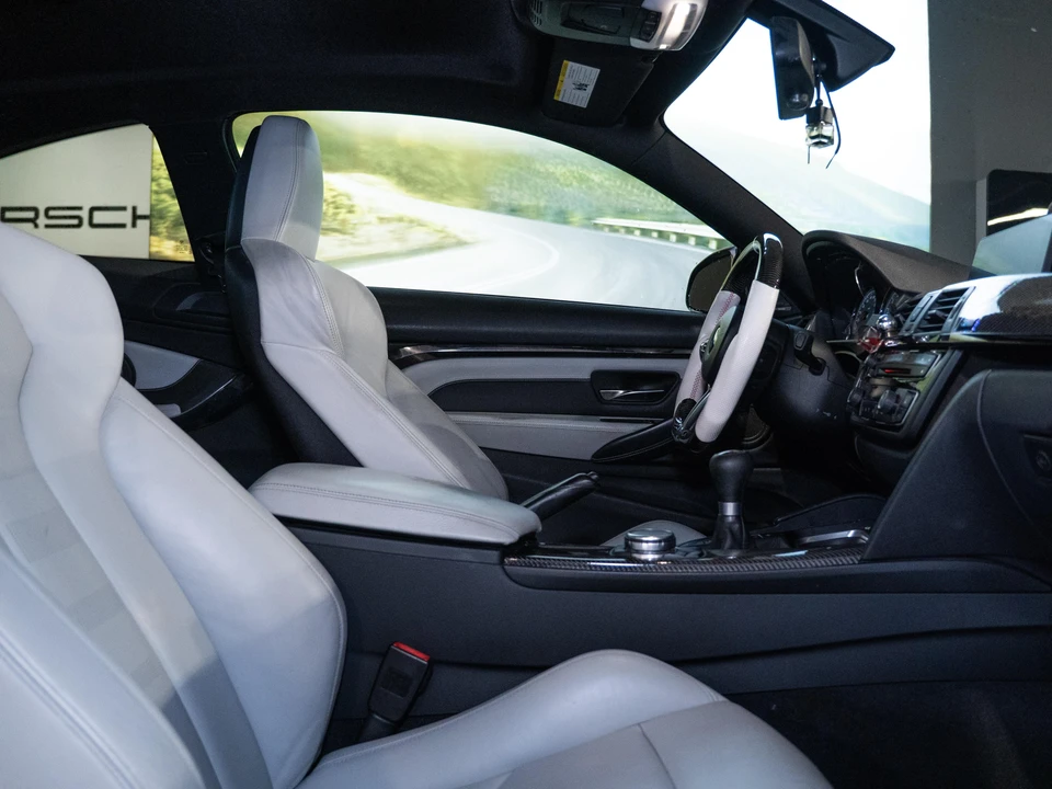 2016 BMW F82/F83 M4 - Image 29 of 31