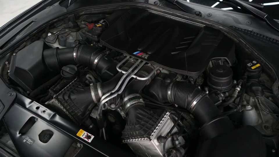 2016 BMW F10 M5 - Image 10 of 20