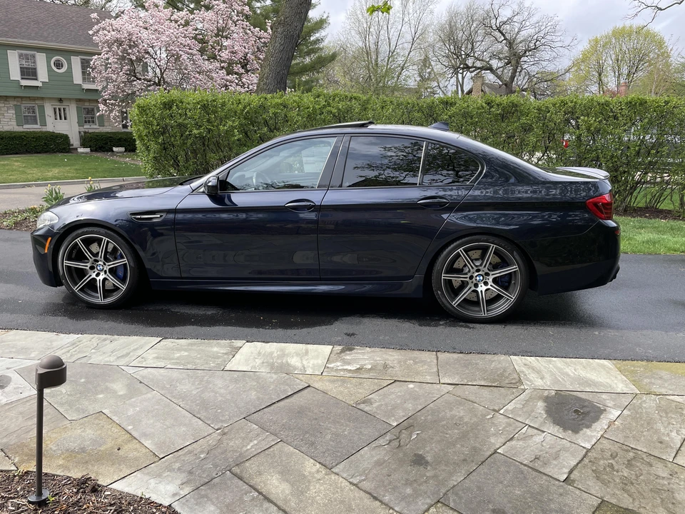 2016 BMW F10 M5 - Image 14 of 31