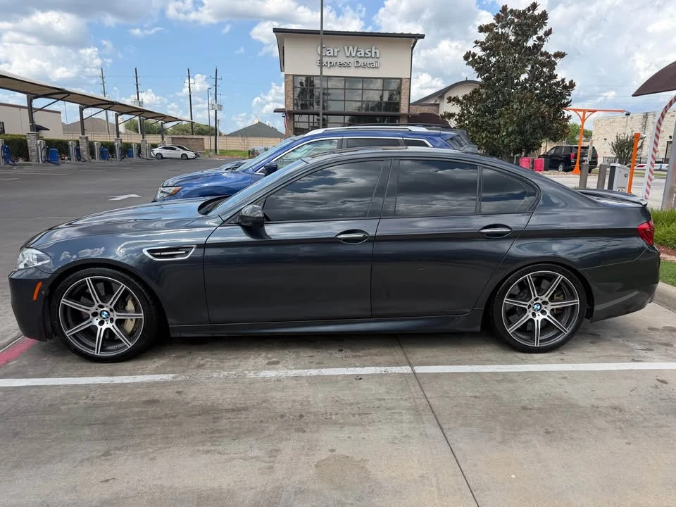 2016 BMW F10 M5 - Image 2 of 10