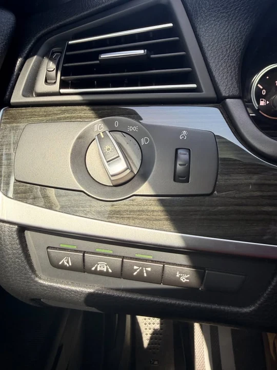 2016 BMW F10 M5 - Image 5 of 20
