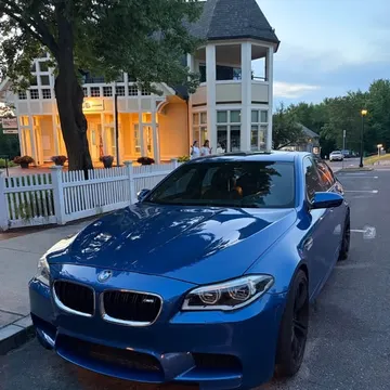 2016 BMW M5 Competition Sedan