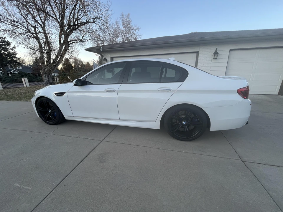 2016 BMW F10 M5 - Image 10 of 31