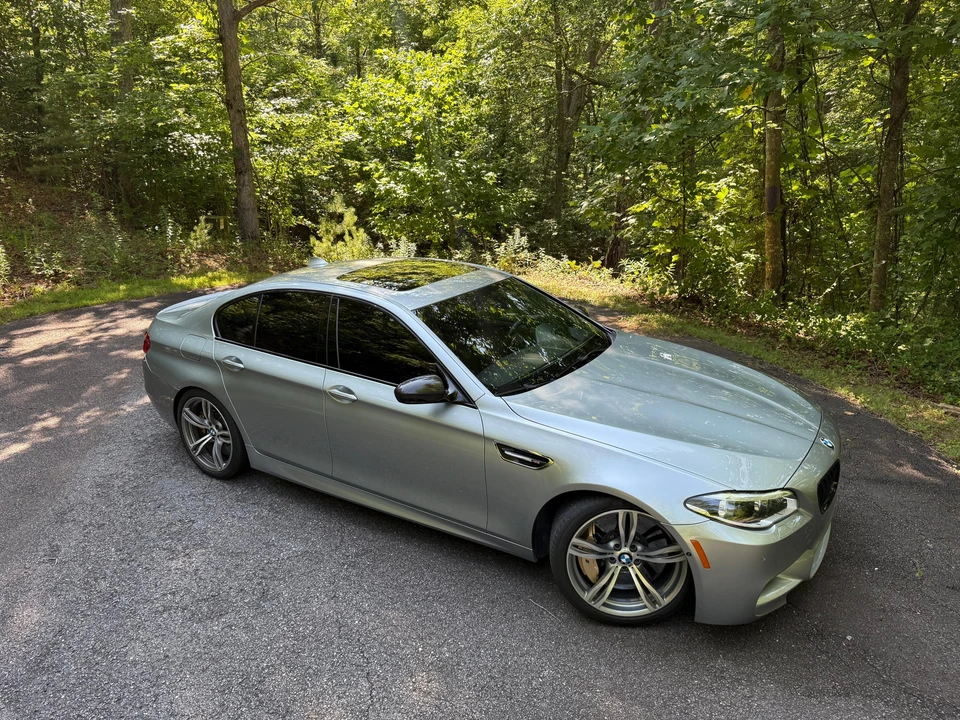 2016 BMW F10 M5 - Image 19 of 31