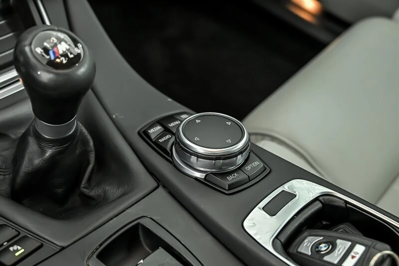 2016 BMW F10 M5 - Image 29 of 30