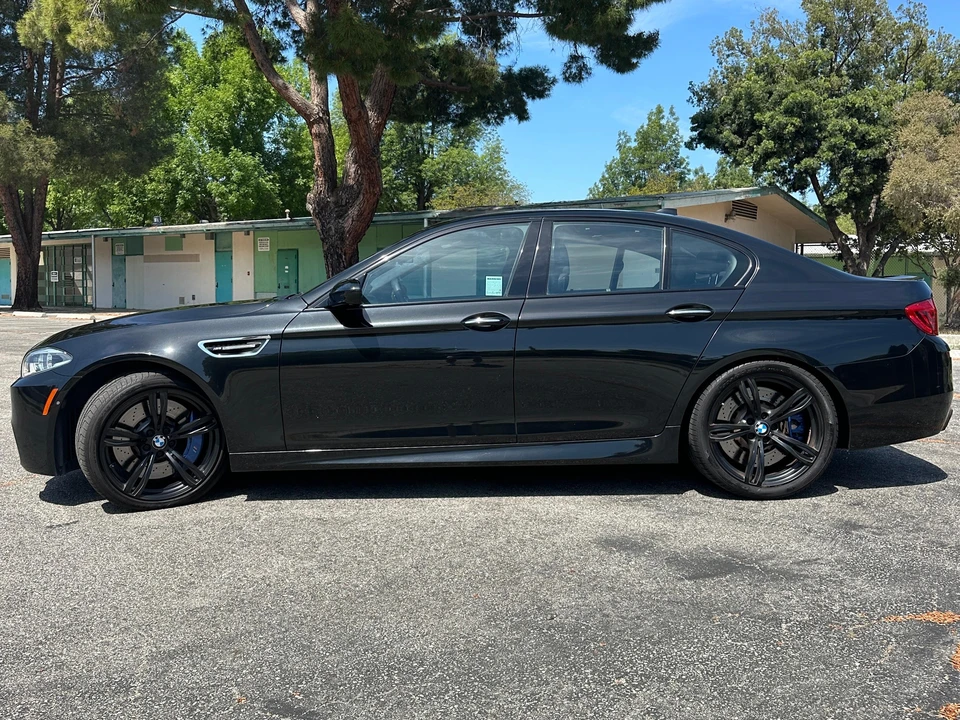 2016 BMW F10 M5 - Image 12 of 31