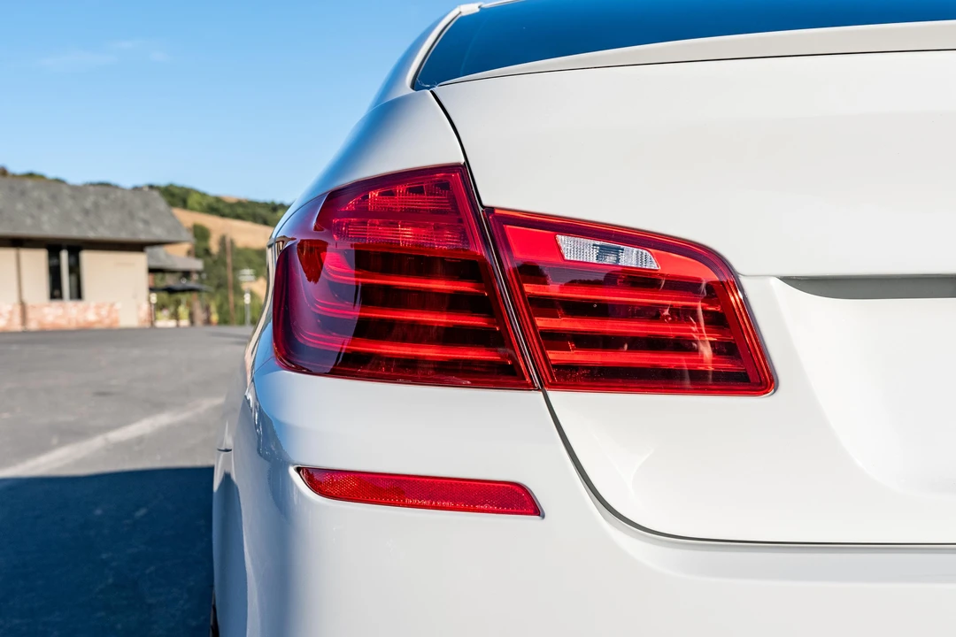2016 BMW F10 M5 - Image 28 of 31