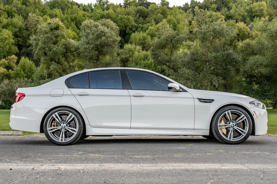 2016 BMW F10 M5 - Image 12 of 31