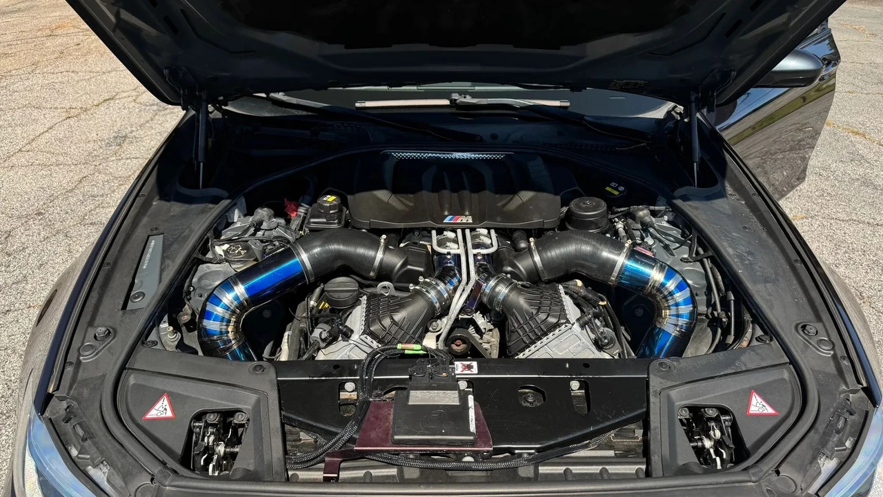2016 BMW F10 M5 - Image 16 of 17