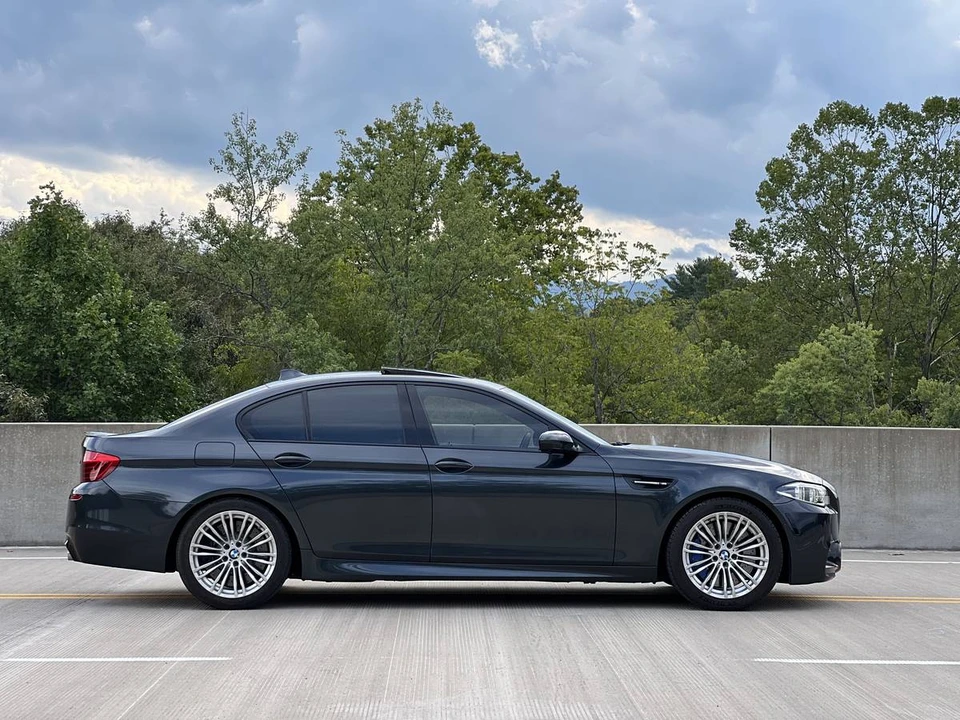 2016 BMW F10 M5 - Image 5 of 24