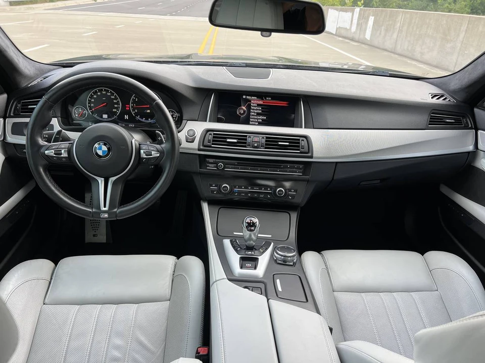 2016 BMW F10 M5 - Image 17 of 24