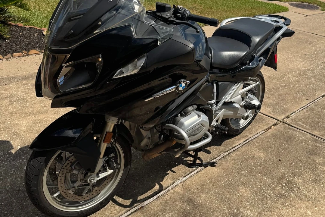 2016 BMW R1100 & R1150 & R1200 & R1250 & R1300 - Image 2 of 31
