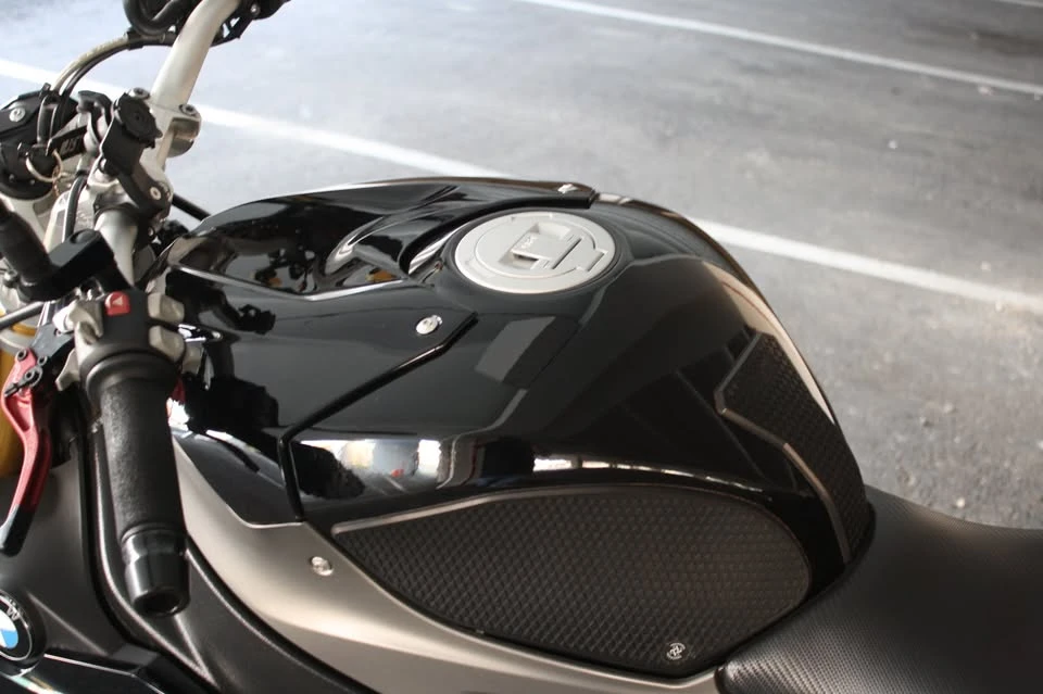 2016 BMW S1000 - Image 10 of 13