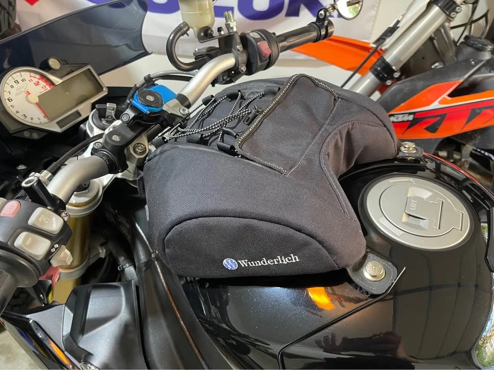 2016 BMW S1000 - Image 14 of 20