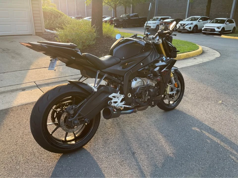 2016 BMW S1000 - Image 17 of 20