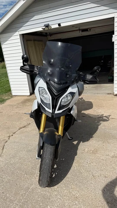 2016 BMW S1000 - Image 10 of 12