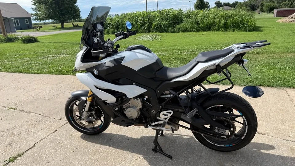 2016 BMW S1000 - Image 4 of 12