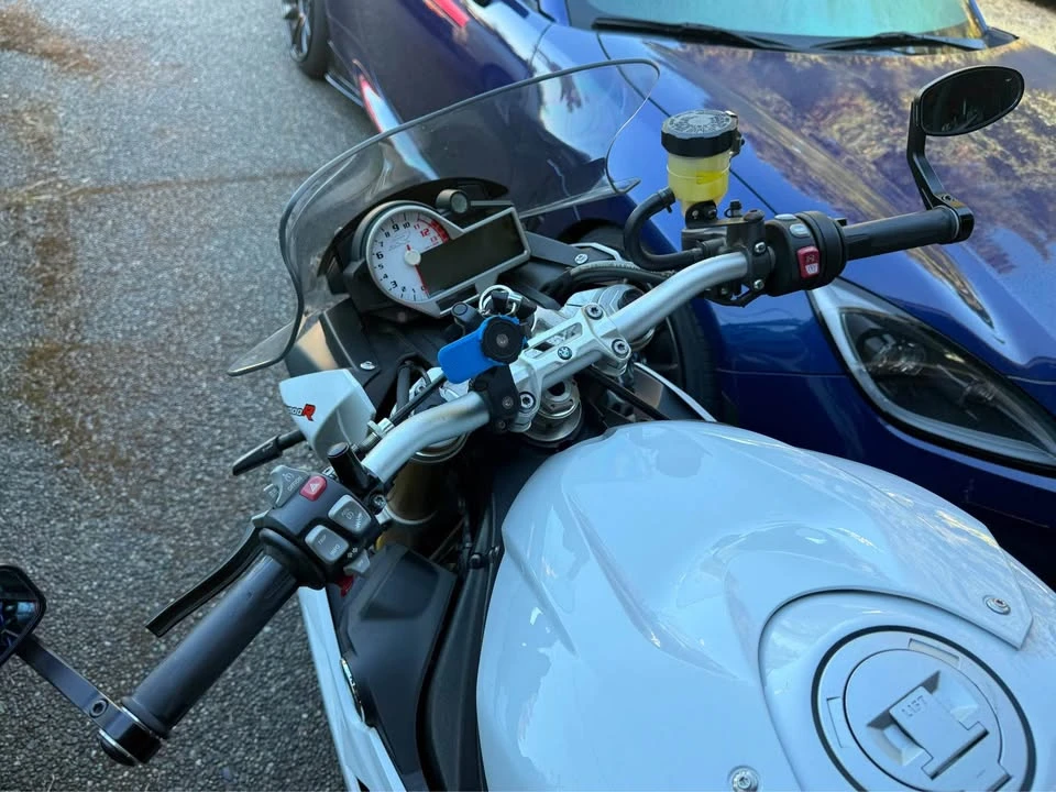 2016 BMW S1000 - Image 10 of 10