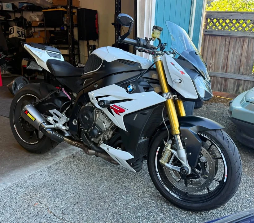 2016 BMW S1000 - Image 2 of 10