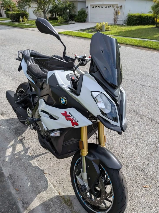 2016 BMW S1000 - Image 4 of 8