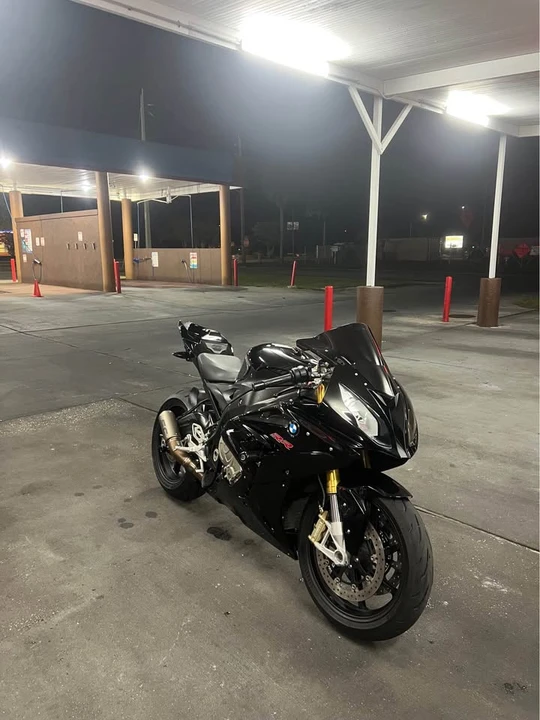 2016 BMW S1000 - Image 2 of 3
