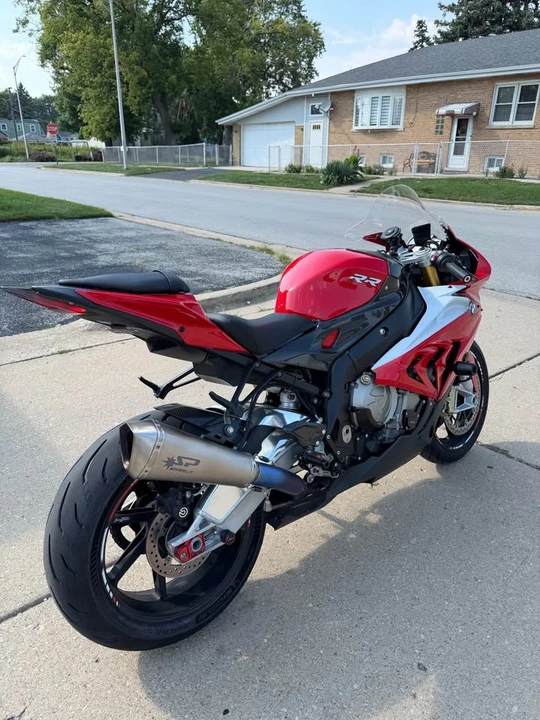 2016 BMW S1000 - Image 3 of 7