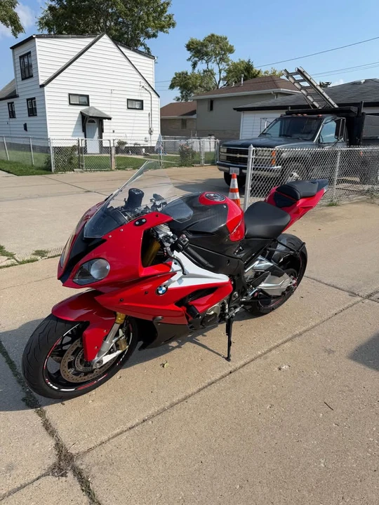 2016 BMW S1000 - Image 2 of 7
