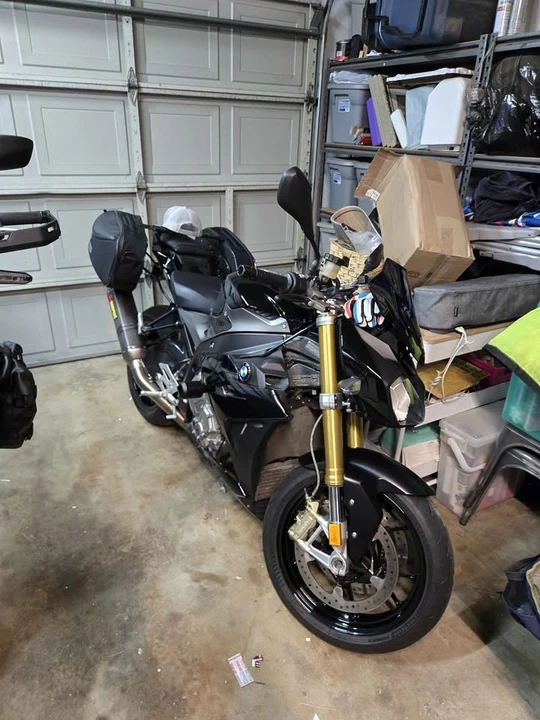 2016 BMW S1000 - Image 7 of 8