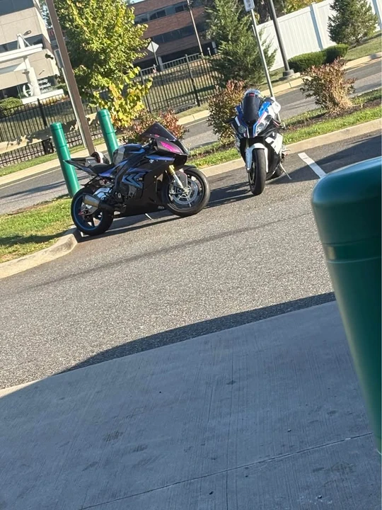 2016 BMW S1000 - Image 3 of 5