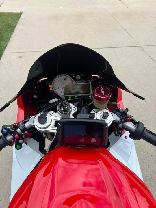 2016 BMW S1000 - Image 6 of 6