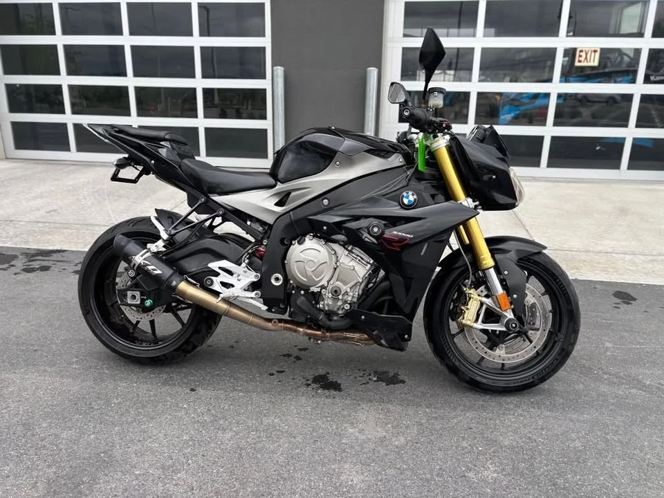 2016 BMW S1000 - Image 9 of 12