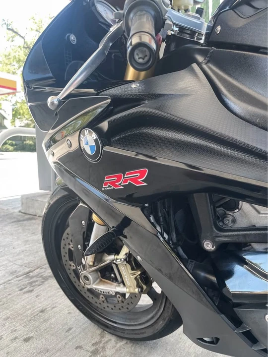 2016 BMW S1000 - Image 7 of 8