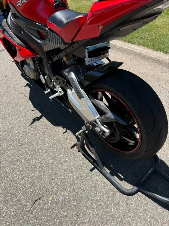2016 BMW S1000 - Image 3 of 4