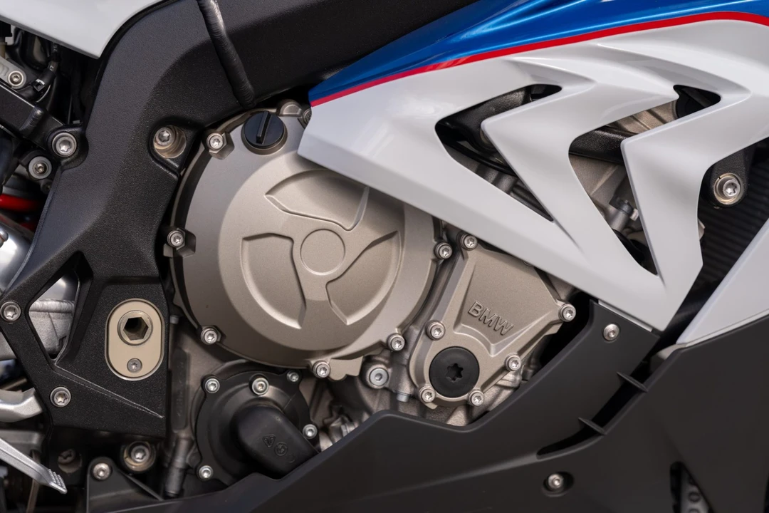 2016 BMW S1000 - Image 5 of 6