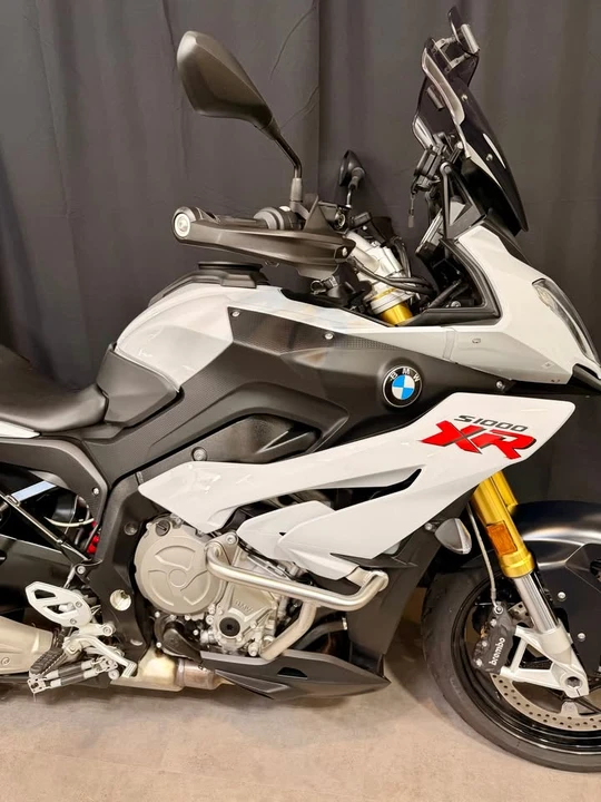 2016 BMW S1000 - Image 3 of 6