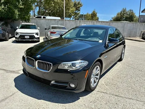2016 BMW 5 Series 528i