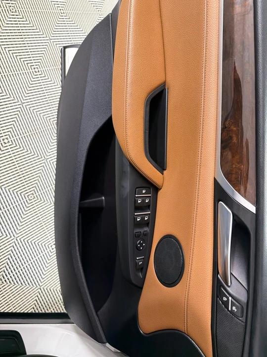 2016 BMW F25 X3 - Image 11 of 21