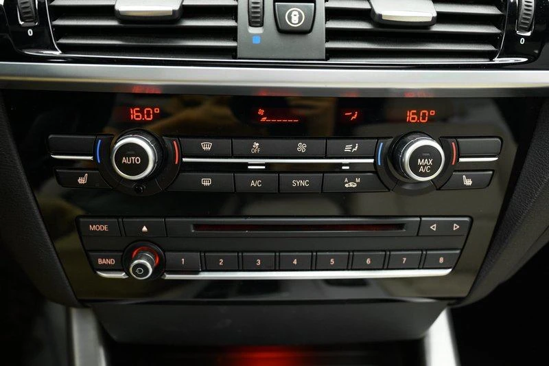 2016 BMW F25 X3 - Image 10 of 20