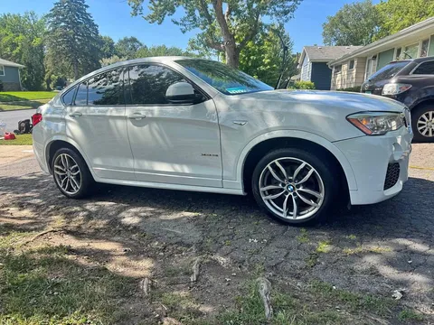 2016 BMW X4 xDrive28i Sport Utility 4D