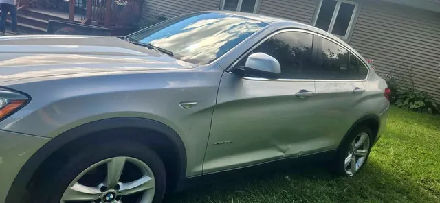 2016 BMW X4 xDrive28i Sport Utility 4D