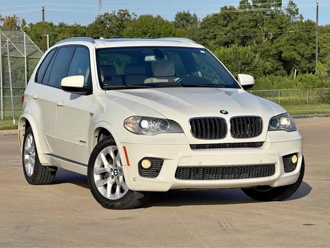 2016 BMW X5 4.8i Sport Utility 4D