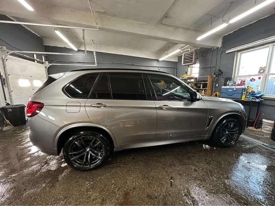 2016 BMW F10 M5 - Image 2 of 5