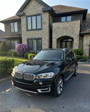 2016 BMW X5 · xDrive50i Sport Utility 4D