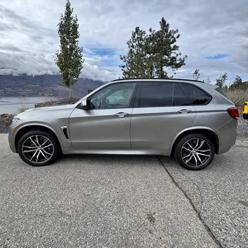 2016 BMW X5M